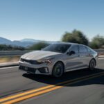 Rivian R1S Quad del 2026, un SUV eléctrico de 1,025 caballos preparado para dominar el asfalto y la aventura